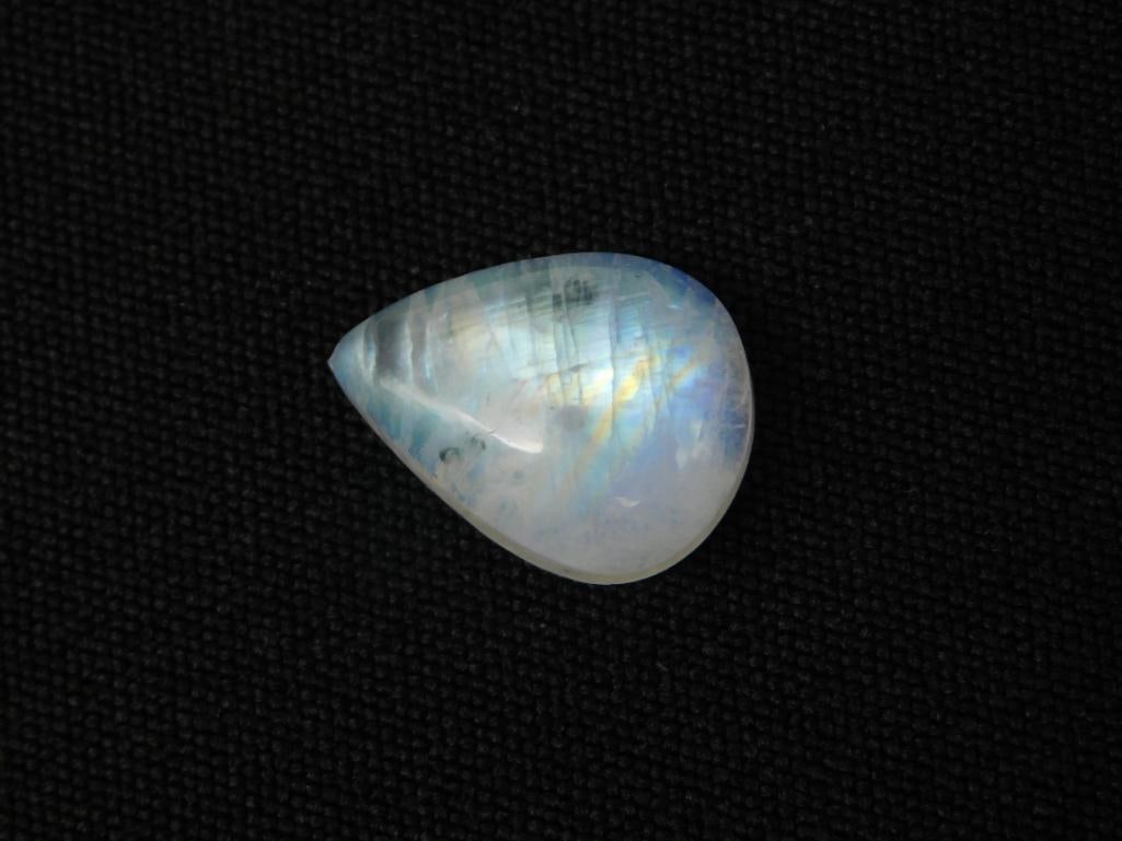 RAINBOW MOONSTONE CABOCHON ROCK STONE LAPIDARY SPECIMEN: RAINBOW MOONSTONE CABOCHON ROCK STONE LAPIDARY SPECIMEN