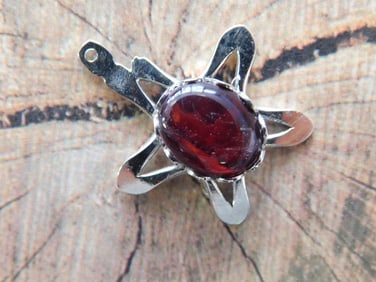 ABALONE STONE STAR PENDANT ROCK STONE LAPIDARY SPECIMEN