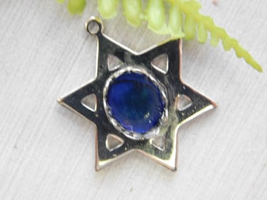 ABALONE STAR OF DAVID PENDANT ROCK STONE LAPIDARY SPECIMEN