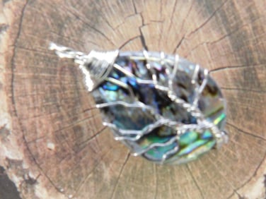 ABALONE STONE WIRE TREE PENDANT ROCK STONE LAPIDARY SPECIMEN