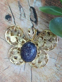 BLUE GOLDSTONE BUTTERFLY PENDANT ROCK STONE LAPIDARY SPECIMEN