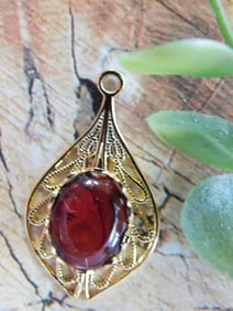 ABALONE PENDANT ROCK STONE LAPIDARY SPECIMEN