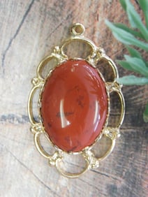RED JASPER PENDANT ROCK STONE LAPIDARY SPECIMEN