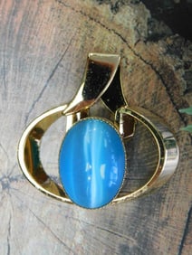 CATS EYE PENDANT ROCK STONE LAPIDARY SPECIMEN