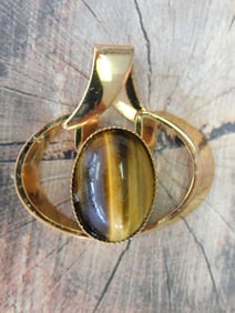 TIGERS EYE PENDANT ROCK STONE LAPIDARY SPECIMEN