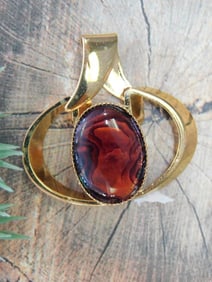 ABALONE PENDANT ROCK STONE LAPIDARY SPECIMEN