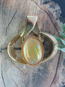 GENUINE STONE PENDANT ROCK STONE LAPIDARY SPECIMEN