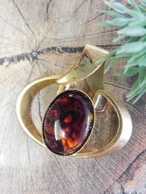 ABALONE PENDANT ROCK STONE LAPIDARY SPECIMEN