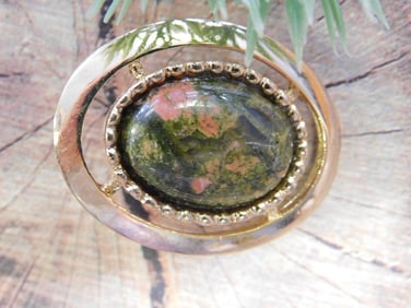 UNAKITE PENDANT ROCK STONE LAPIDARY SPECIMEN