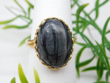 PICASSO STONE RING ROCK STONE LAPIDARY SPECIMEN