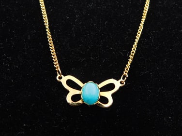TURQUOISE BUTTERFLY PENDANT NECKLACE ROCK STONE LAPIDARY SPECIMEN
