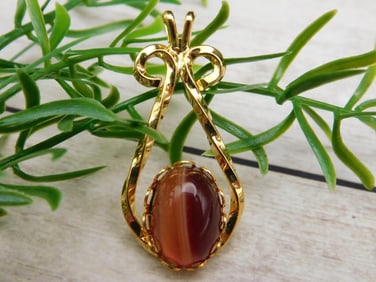 BANDED AGATE PENDANT ROCK STONE LAPIDARY SPECIMEN