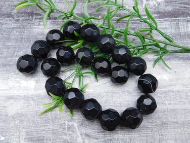 GENUINE STONE BEADS ROCK STONE LAPIDARY SPECIMEN