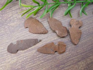 HAND KNAPPED ARTIFACT TOOLS ROCK STONE LAPIDARY SPECIMEN