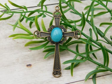 GENUINE STONE CROSS PENDANT ROCK STONE LAPIDARY SPECIMEN