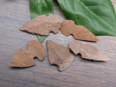 HAND KNAPPED ARTIFACT TOOLS ROCK STONE LAPIDARY SPECIMEN