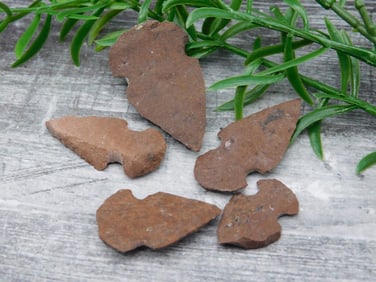 HAND KNAPPED ARTIFACT TOOLS ROCK STONE LAPIDARY SPECIMEN