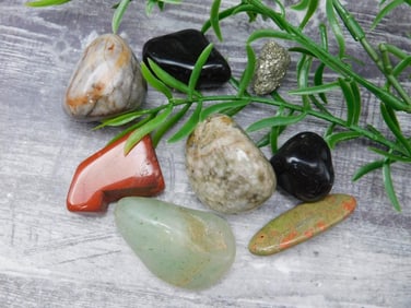 MIXED AGATE LOT ROCK STONE LAPIDARY SPECIMEN