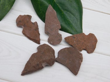 HAND KNAPPED ARTIFACT TOOLS ROCK STONE LAPIDARY SPECIMEN