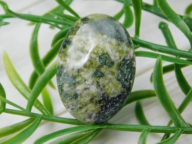 MOSS AGATE CABOCHON ROCK STONE LAPIDARY SPECIMEN