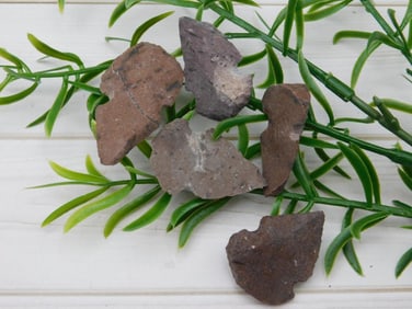 HAND KNAPPED ARTIFACT TOOLS ROCK STONE LAPIDARY SPECIMEN