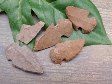 HAND KNAPPED ARTIFACT TOOLS ROCK STONE LAPIDARY SPECIMEN