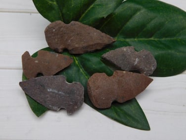 HAND KNAPPED ARTIFACT TOOLS ROCK STONE LAPIDARY SPECIMEN