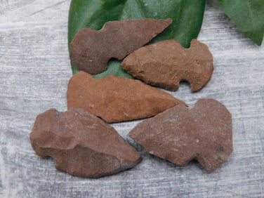 HAND KNAPPED ARTIFACT TOOLS ROCK STONE LAPIDARY SPECIMEN