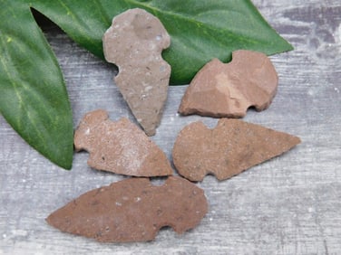 HAND KNAPPED ARTIFACT TOOLS ROCK STONE LAPIDARY SPECIMEN