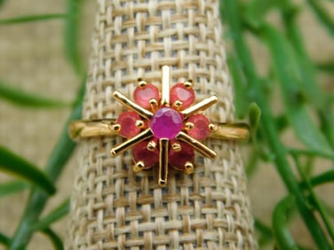 GENUINE STONE RING SIZE 3