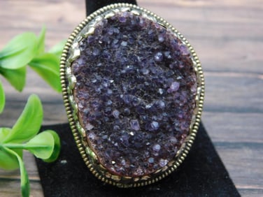 AMETHYST GEODE ADJUSTABLE RING WITH INTRICATE TOOLING