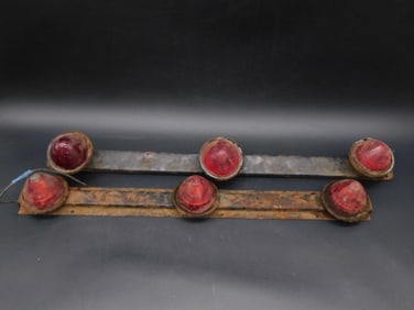 MOUNTED LIGHTS VINTAGE AUTOMOBILIA ANTIQUE