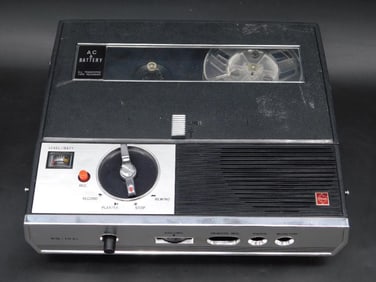 JAPANESE MATSUSHITA ELECTRIC INDUSTRIAL COMPANY NATIONAL RQ-102S VINTAGE ANTIQUE