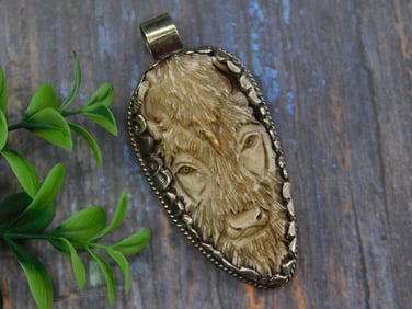 CARVED BONE BISON PENDANT ROCK STONE LAPIDARY SPECIMEN