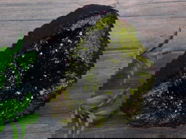 PURPLE AND GOLD GEODE ROCK STONE LAPIDARY SPECIMEN