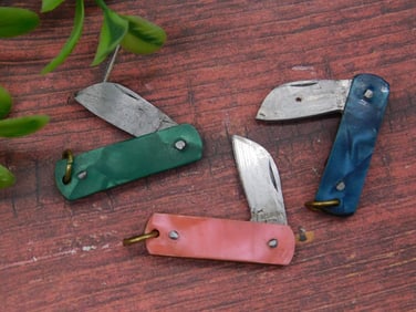 MINIATURE POCKET KNIVES LOT OF 3 VINTAGE ANTIQUE