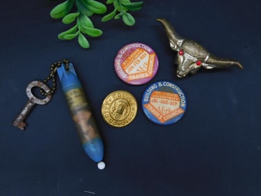 MIXED LOT VINTAGE ANTIQUE