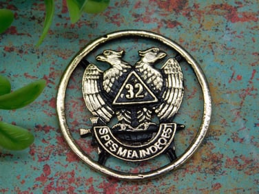 CUT COIN COLLECTIBLE