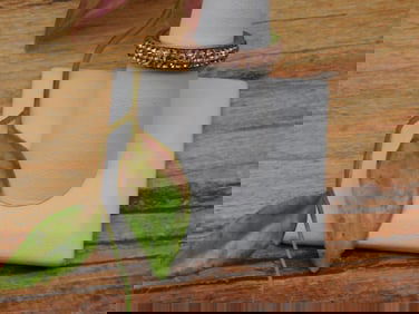 STONE RING ROCK STONE LAPIDARY SPECIMEN