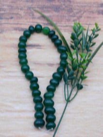 STONE BEADS ROCK STONE LAPIDARY SPECIMEN