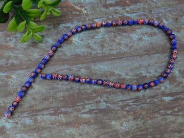 AFRICAN TRADE BEADS ROCK STONE LAPIDARY SPECIMEN