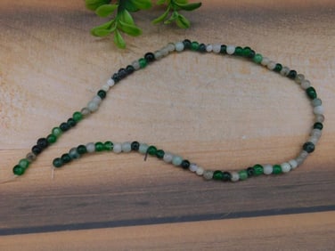 STONE BEADS ROCK STONE LAPIDARY SPECIMEN