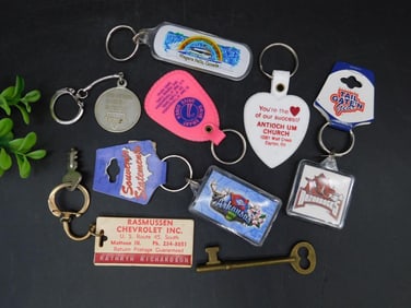 MIXED KEYCHAINS