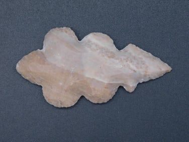 HAND KNAPPED ARROWHEAD ROCK STONE LAPIDARY SPECIMEN