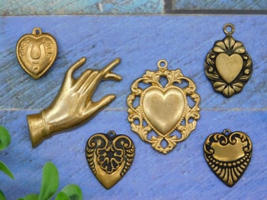 MIXED METAL FINDINGS