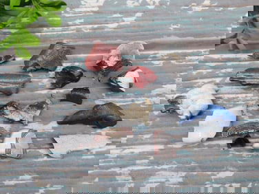 FORDITE MOTOR CITY AGATE ROCK STONE LAPIDARY SPECIMEN