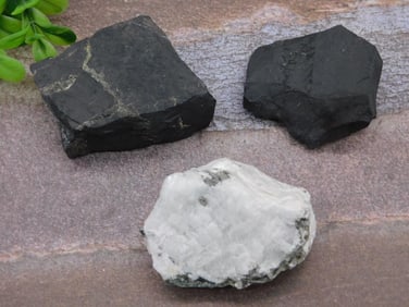 MIXED ROUGH LOT ROCK STONE LAPIDARY SPECIMEN