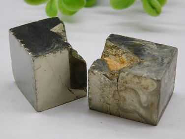 NATURAL FORMATION SPANISH PYRITE ROCK STONE LAPIDARY SPECIMEN