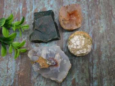 MIXED ROUGH LOT ROCK STONE LAPIDARY SPECIMEN