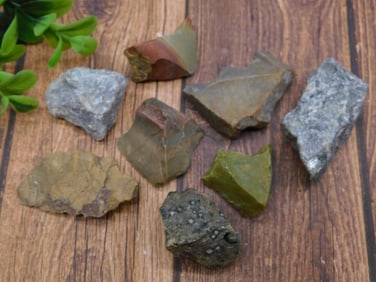 MIXED ROUGH LOT ROCK STONE LAPIDARY SPECIMEN